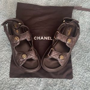 Logo platform dad sandals